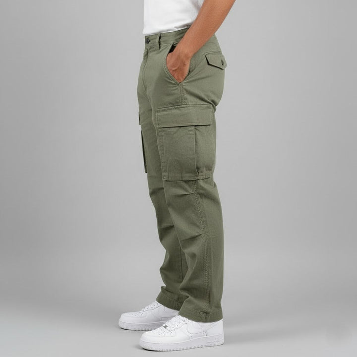 Men’s Cargo Pants with Side Pockets and Relaxed Fit
