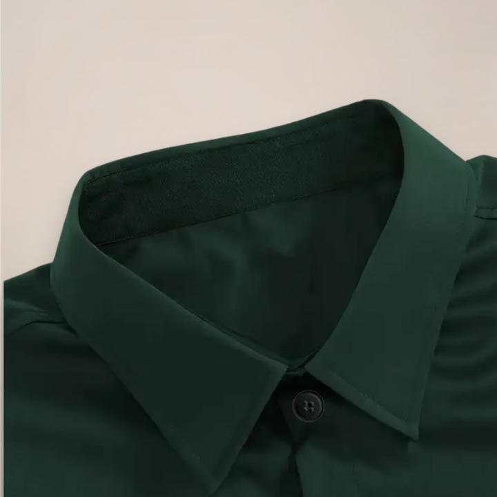 Men’s Long Sleeve Shirt with Notched Collar and Button Placket