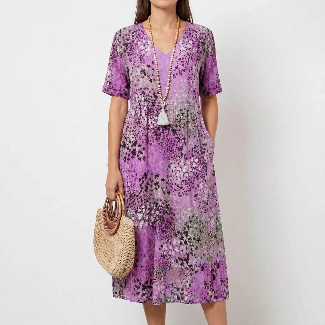 Vibrella - Printed V-Neck Midi Dress With Pockets