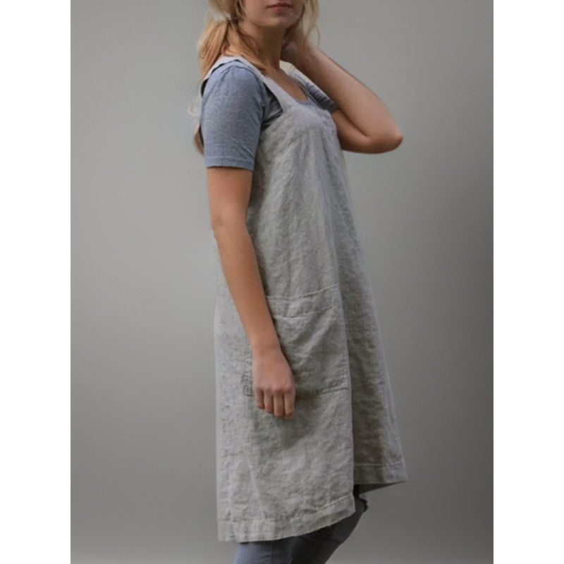 Women’s Apron with Cross-Back Design and Multiple Pockets