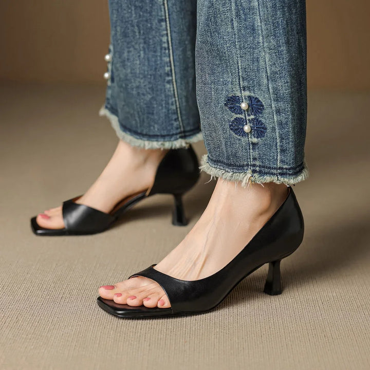 Women’s Heels with Square Toe and Mid Heel