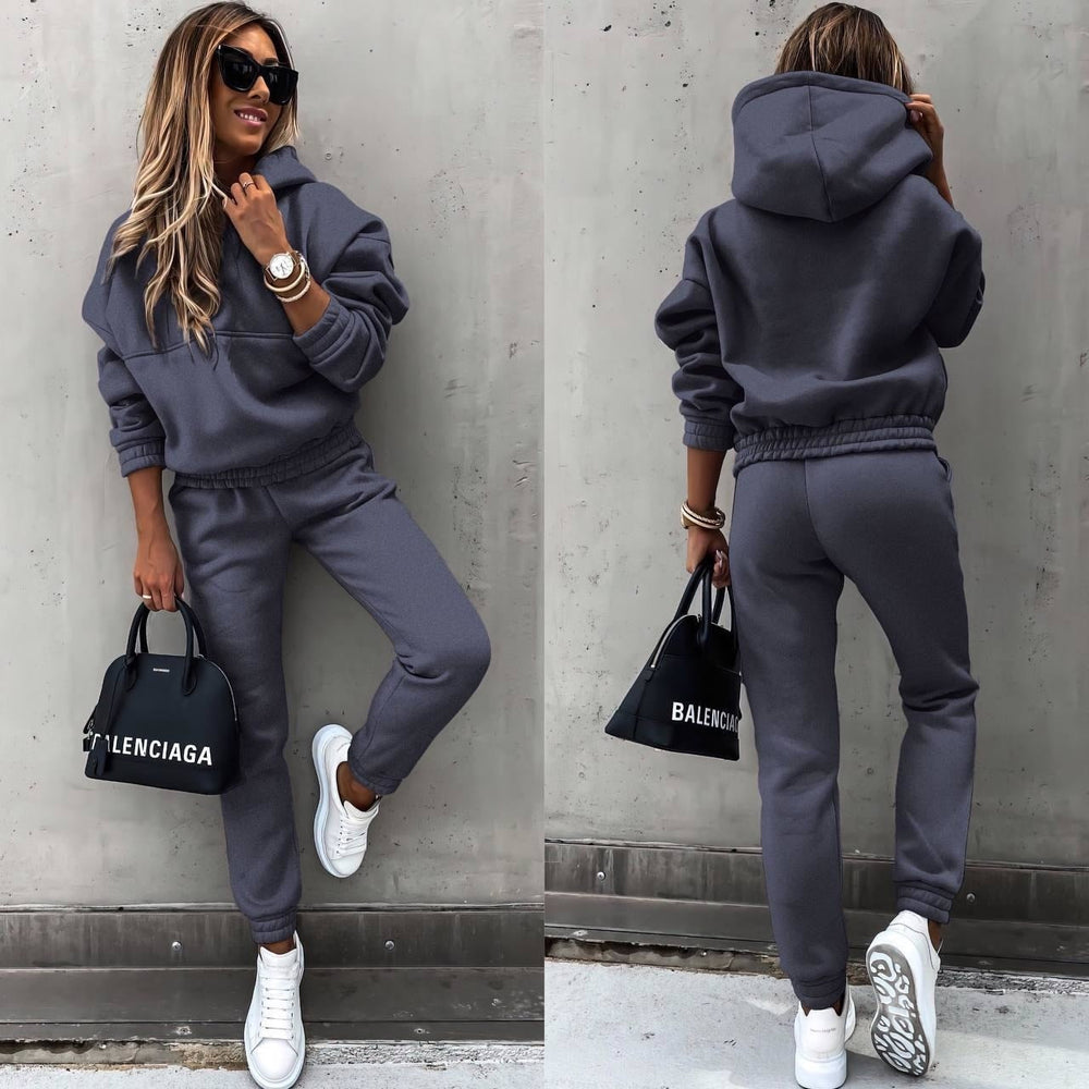Women’s Jogging Set with Matching Top and Pants