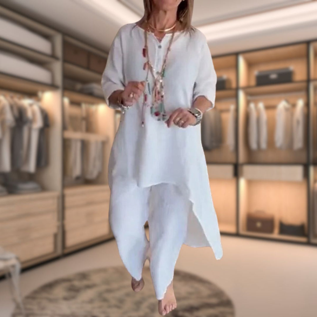 Women’s Set with Checked Design and Patchwork Detail