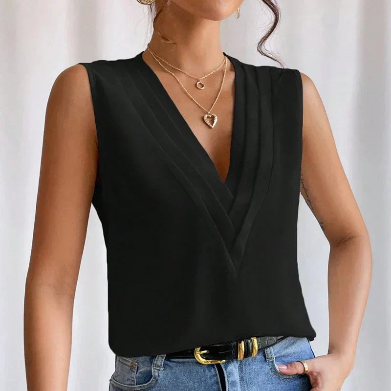 Women’s Sleeveless Top with Button Closure